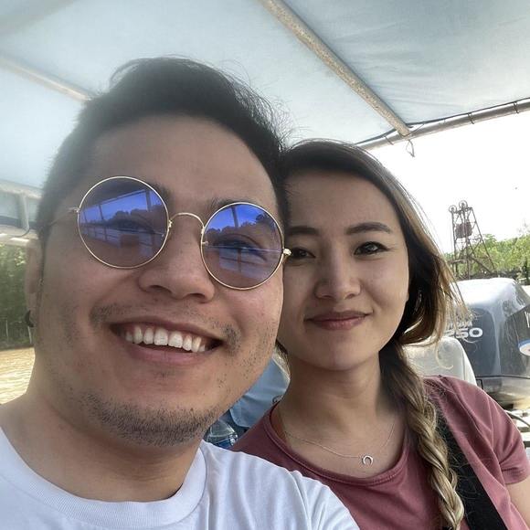 Meet your Posher, Toucer - Picture 1 of 1